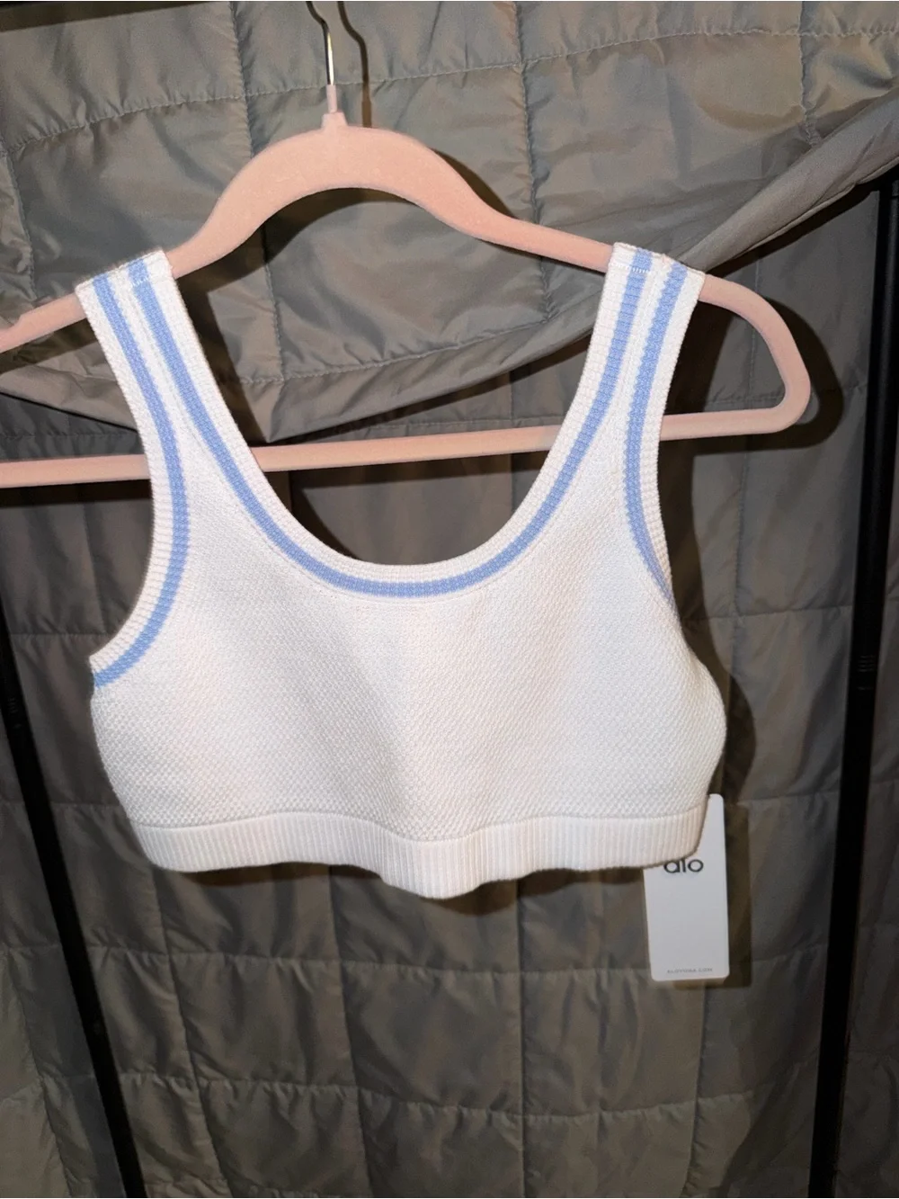 ALO Yoga White Sweater Knit Bra with Seashell Blue Trim - Picture 2 of 6